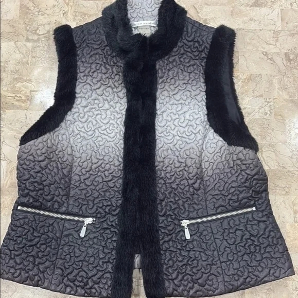 Peter Nygard Black and Gray Umbre Fur-Trimmed Vest